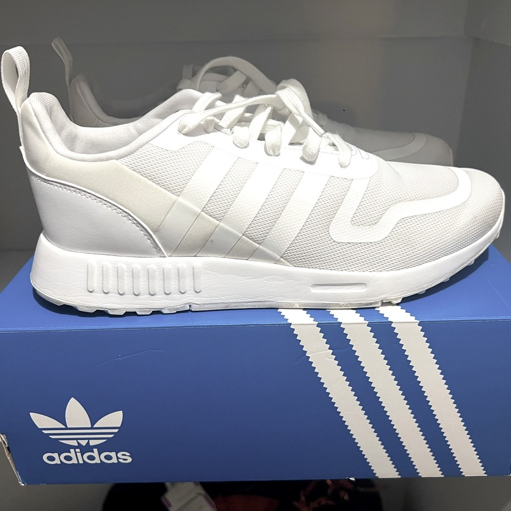 Adidas Low